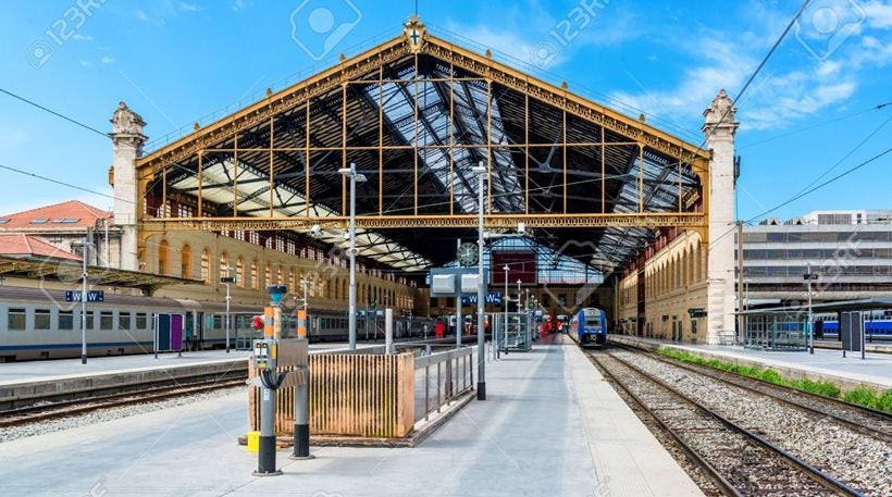 48χρονη επιτέθηκε με οξύ σε Αμερικανίδες τουρίστριες στη Μασσαλία